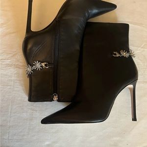 Schutz Womens Black Leather Pointed Toe Stiletto Heel Ankle Bootie 6.5B